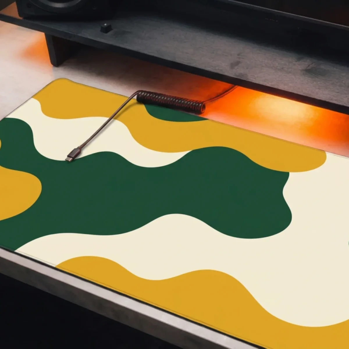 BLOOM CUT — Abstract Desk Mat