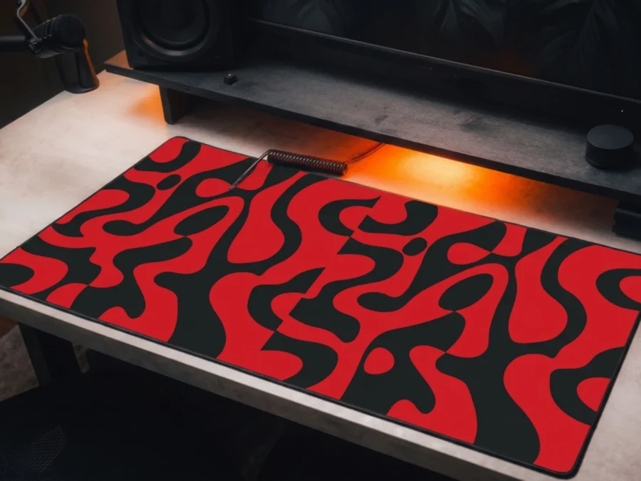 STATIC MAZE — Abstract Desk Mat